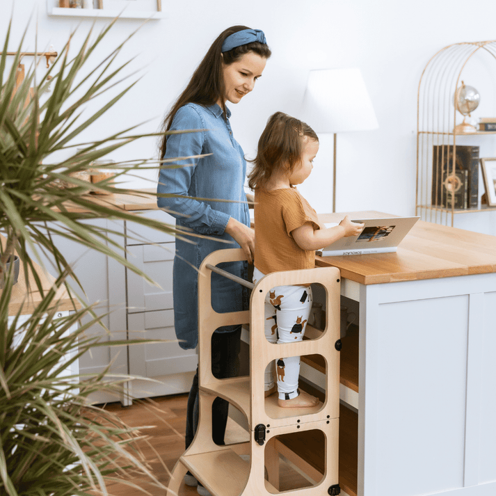 STEP’n’SIT • Tour d’apprentissage convertible 2-en-1 (tour + table)