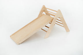Ensemble Triangle Pikler et Rampe d'escalade