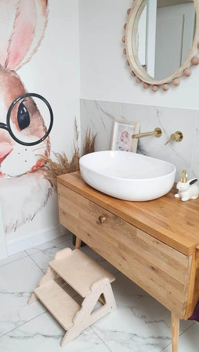 Tabouret escabeau MAMOI®2 marches – Bois naturel, universel et sécurisé