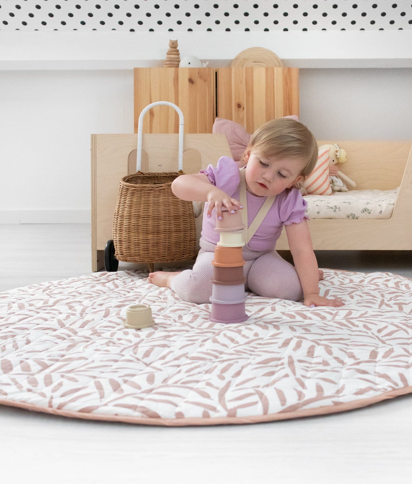 Tapis rond matelassé en coton biologique Toddlekind - Play Mats par Toddlekind