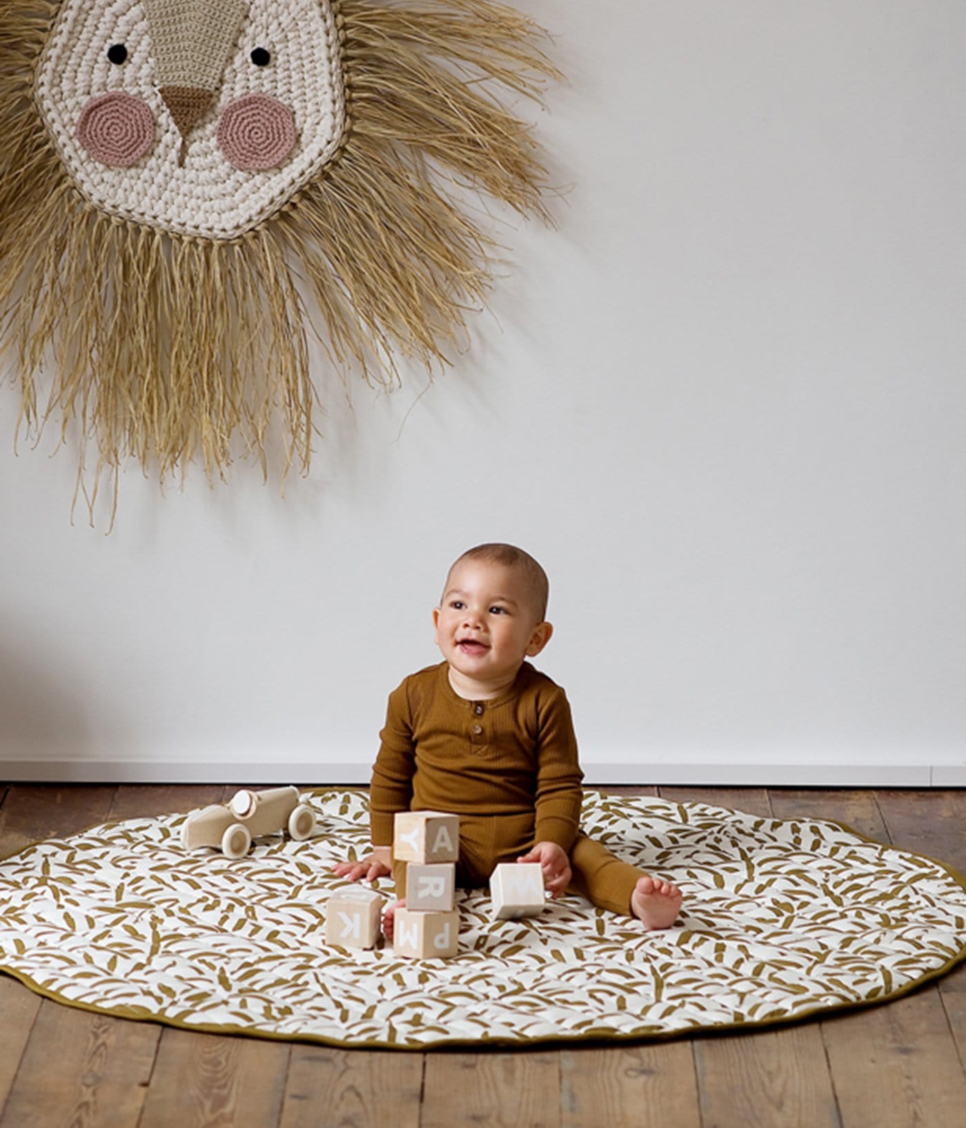 Tapis rond matelassé en coton biologique Toddlekind - Play Mats par Toddlekind